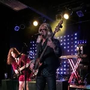 Meet your Posher, Harvey